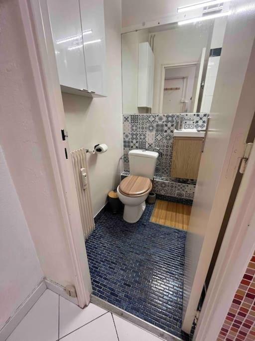 Studio Situe A 5 Min Du Chateau De Versailles Et Stationnement Gratuit Exterior foto